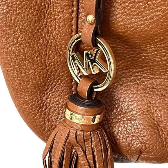 Michael Kors Crossbody Bag Pebbled Leather Fringe Tassel Gold Tone Hardware Logo - Picture 7 of 16